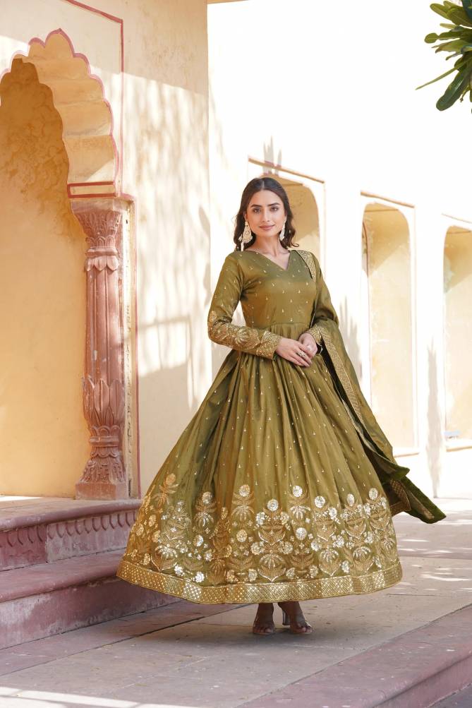 KA 1091 Heavy Viscose Embroidery Wedding Wear Gown With Dupatta Wholesale Price In Surat